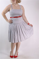 שמלה מעוצבת באפור- L